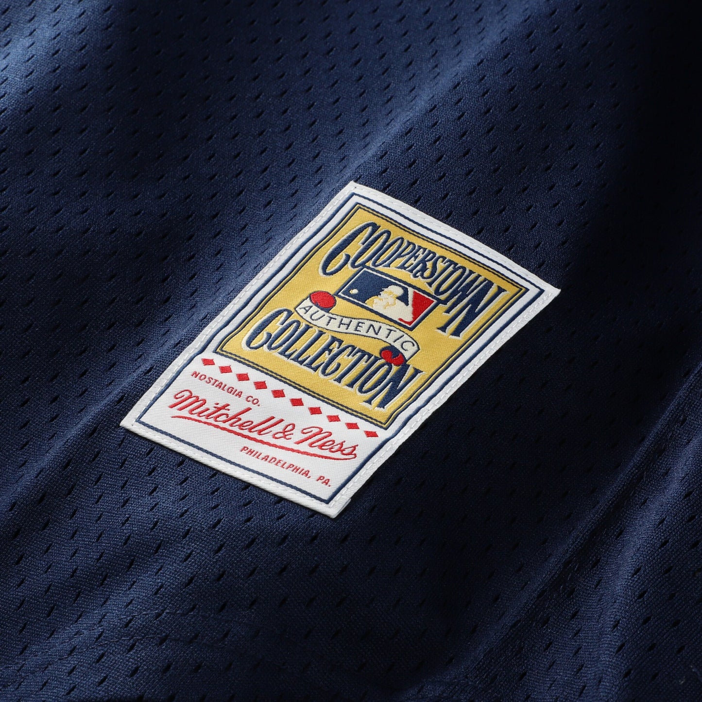 Derek Jeter New York Yankees Mitchell & Ness Cooperstown Collection Mesh Batting Practice Button-Up Jersey - Navy