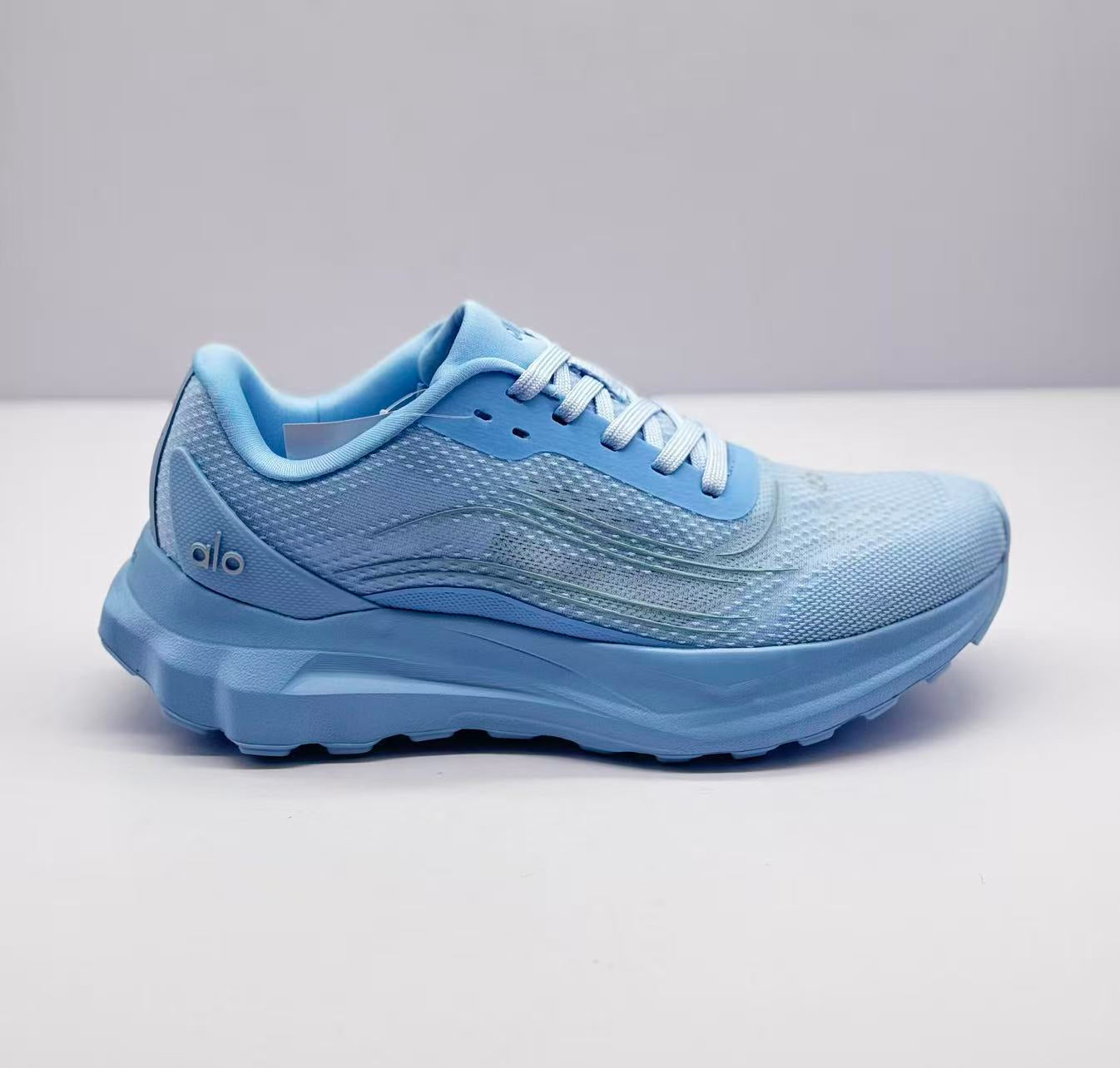 Alo Runner Crystal Clear Blue Running Shoes