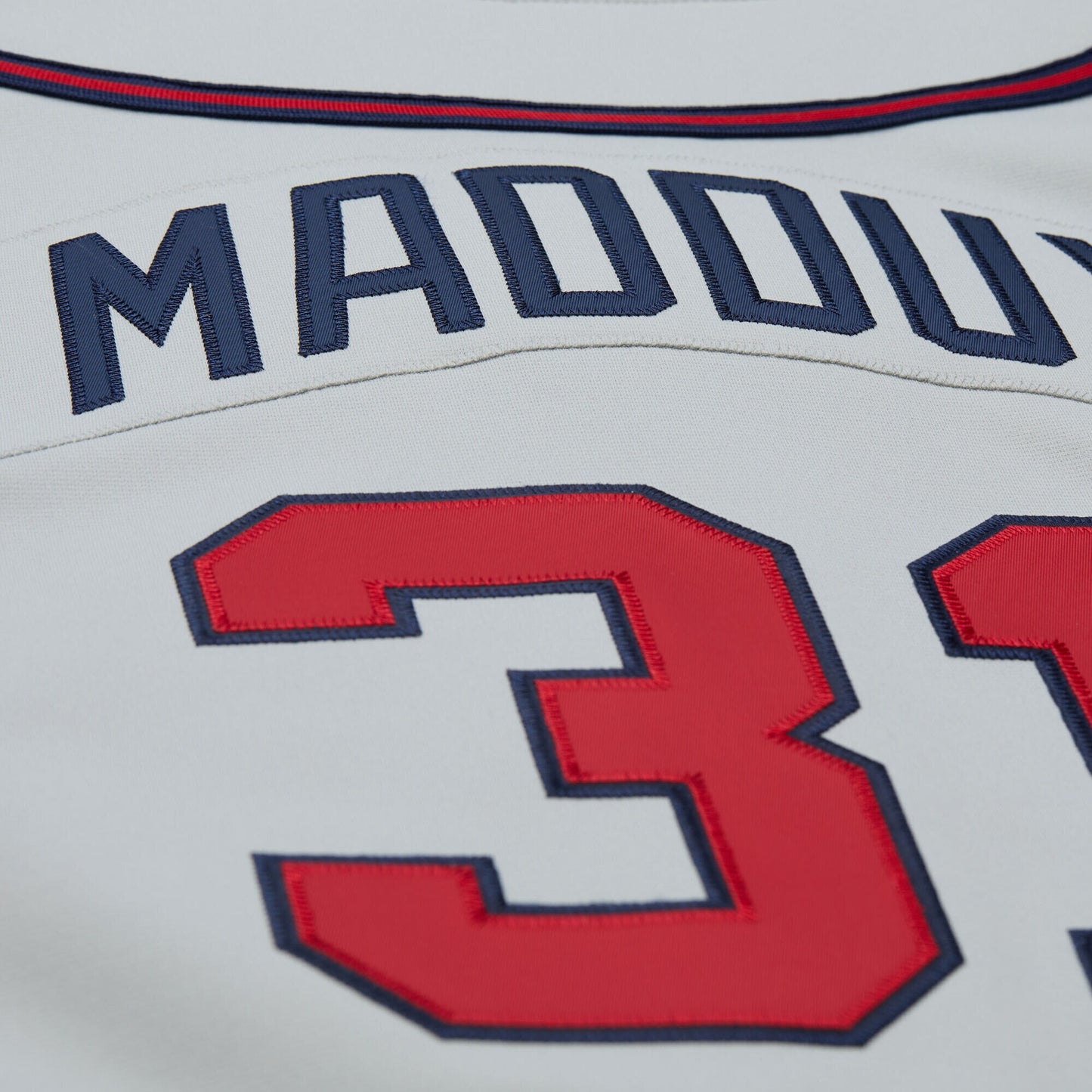 Greg Maddux Atlanta Braves Mitchell &amp;amp; Ness 1995 Throwback Authentic Jersey - Gray