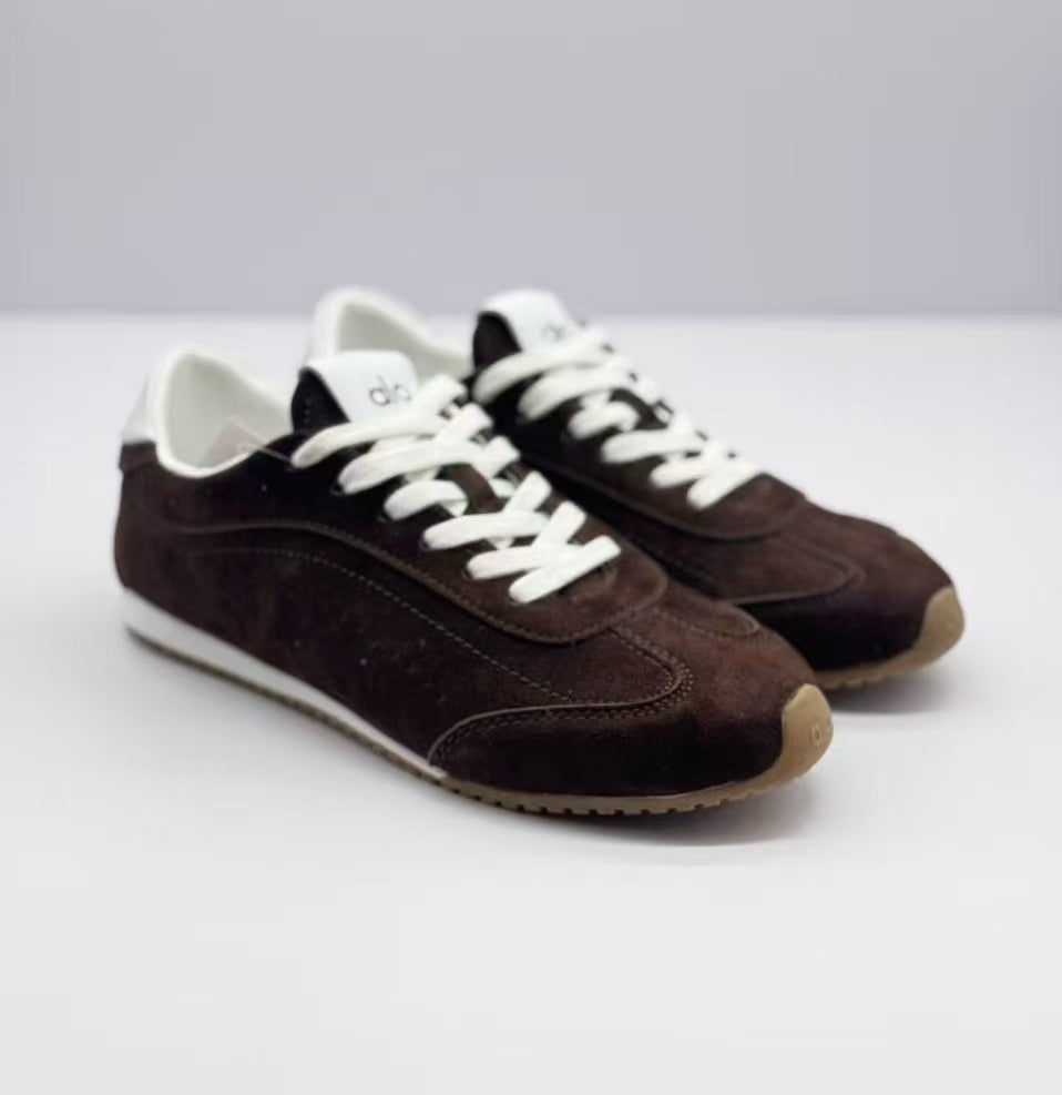 ALO Dark brown German training shoes