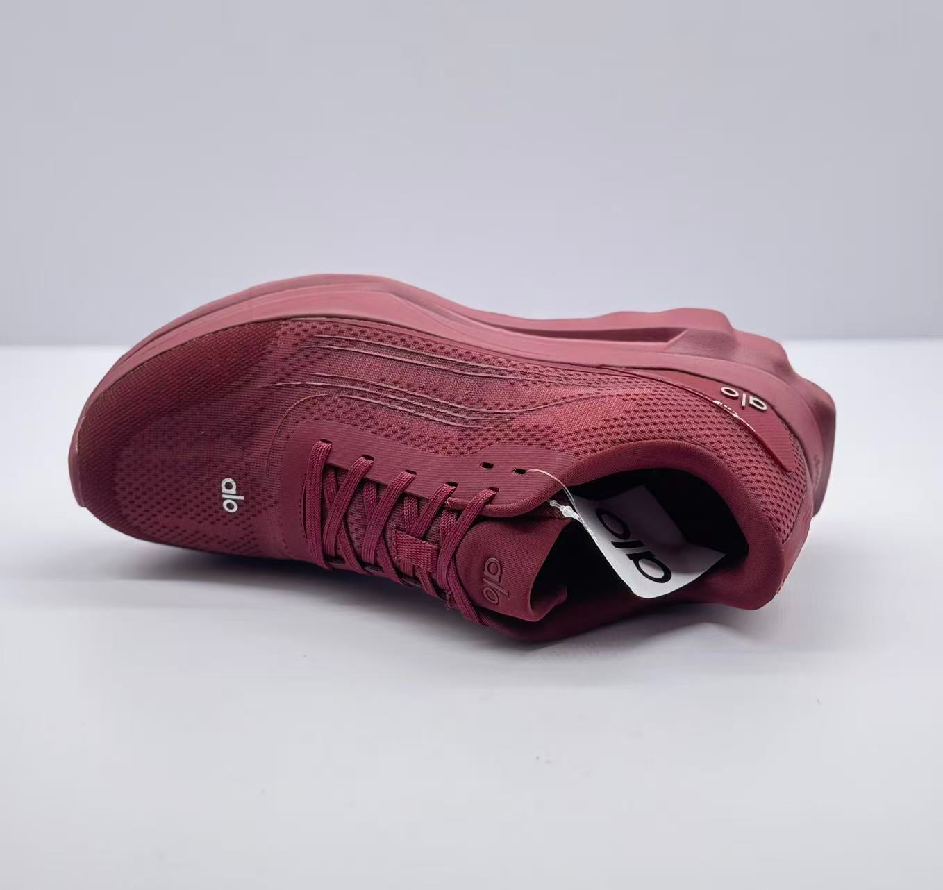 ALO running Wine red shoes